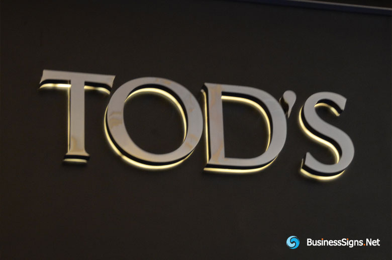 3D LED Backlit Signs With Mirror Polished Stainless Steel Letter Shell & 10mm Thickness Acrylic Back Panel For Tod’s