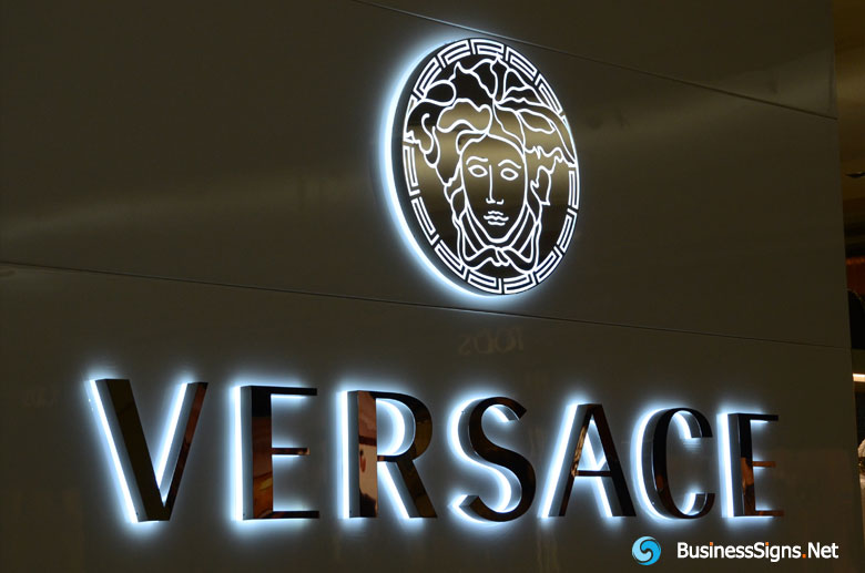 3D LED Backlit Signs With Mirror Polished Stainless Steel Letter Shell & 20mm Thickness Acrylic Back Panel For Versace