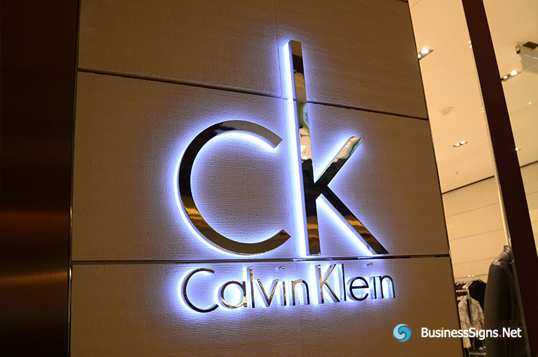 3D LED Backlit Signs With Mirror Polished Letter Shell & 20mm Thickness Acrylic Back Panel For Calvin Klein