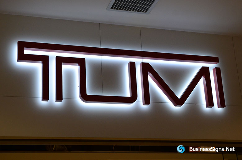 3D LED Backlit Signs With Painted Stainless Steel Letter Shell For Tumi