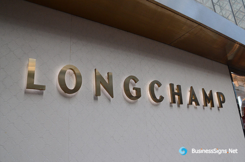 3D LED Backlit Signs With Brushed Gold Plated Letter Shell For Longchamp