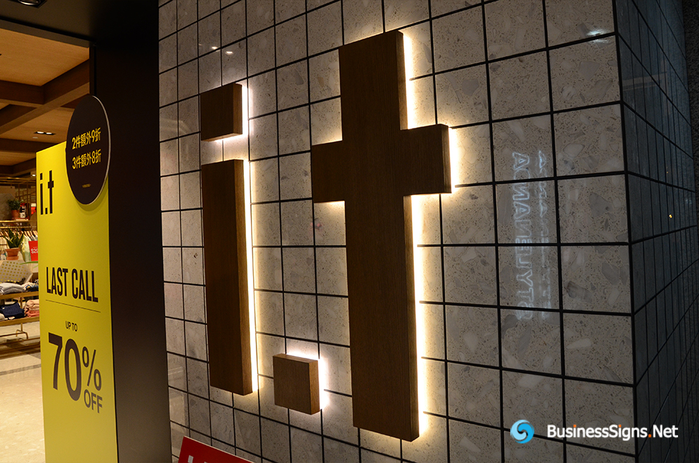 3D LED Backlit Signs With Wood Grain Transfer Printed Stainless Steel Letter Shell And Visible Acrylic Back Panel For I.T